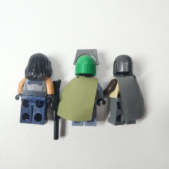 3 Lego Star Wars Minifigs Lot w/ Mandalorian Beskar - Cara Dune - Picture 3 of 3